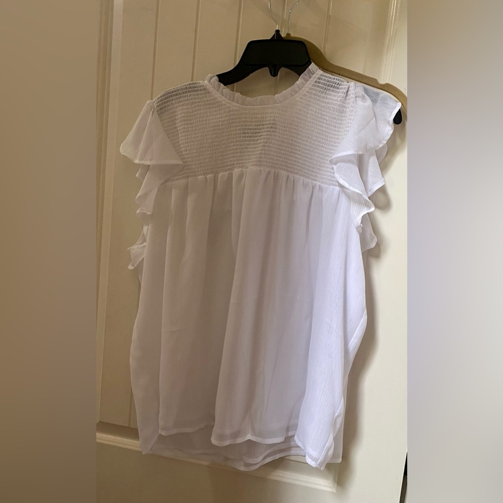 NWT Laundry by Shelli Segal top